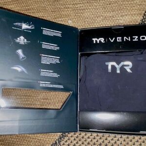Size 27 TYR Closed Back Venzo Competitive Swim Tech Suit, NEVER WORN